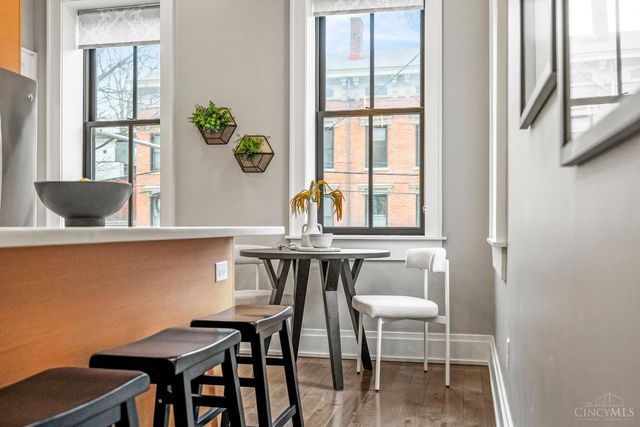 1432 Elm Street, Cincinnati, OH 45202