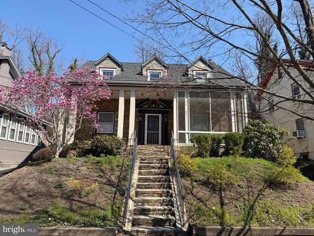 102 SCHOOL LN, Trenton, NJ 08618