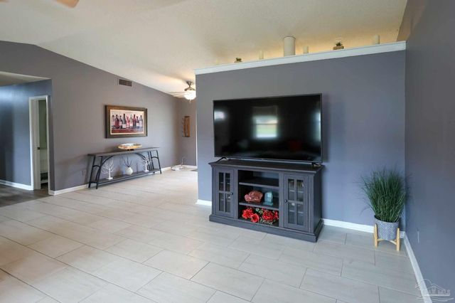 8179 Sedgefield, Pensacola, FL 32507