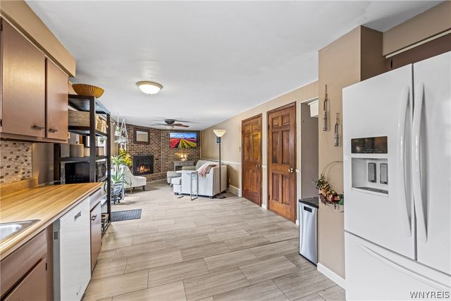 147 North Linden Street, Amherst, NY 14221