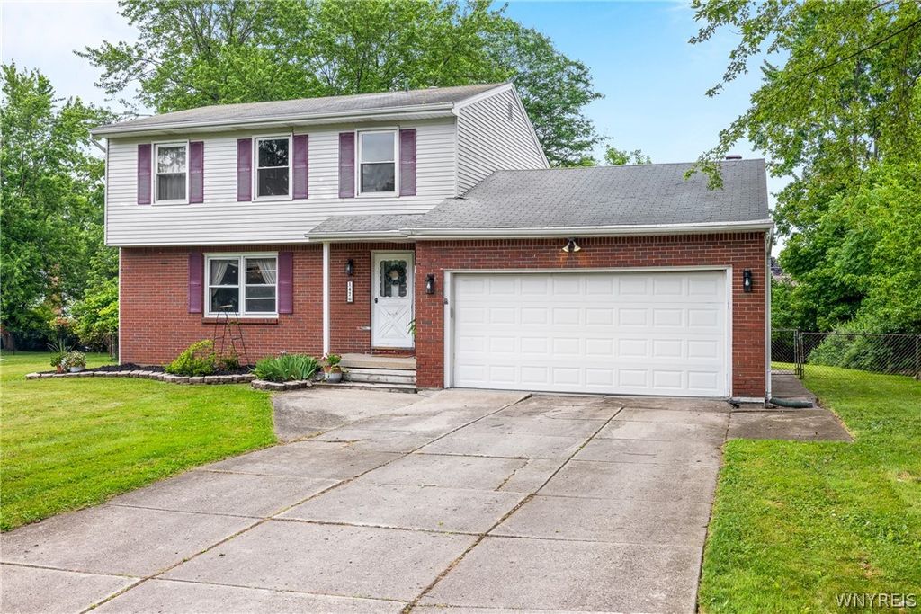 147 North Linden Street, Amherst, NY 14221
