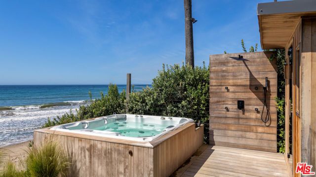 33340 Pacific Coast Highway, Malibu, CA 90265