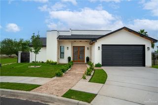 2600 E Guerlain Drive, Edinburg, TX 78542