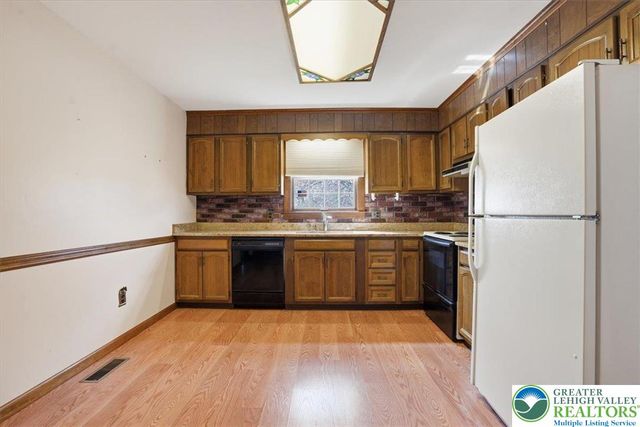 3875 Wellington Drive, Bethlehem Twp, PA 18020