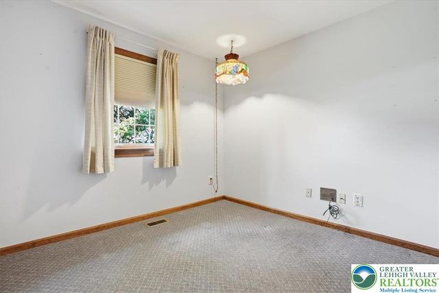 3875 Wellington Drive, Bethlehem Twp, PA 18020
