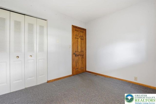 3875 Wellington Drive, Bethlehem Twp, PA 18020