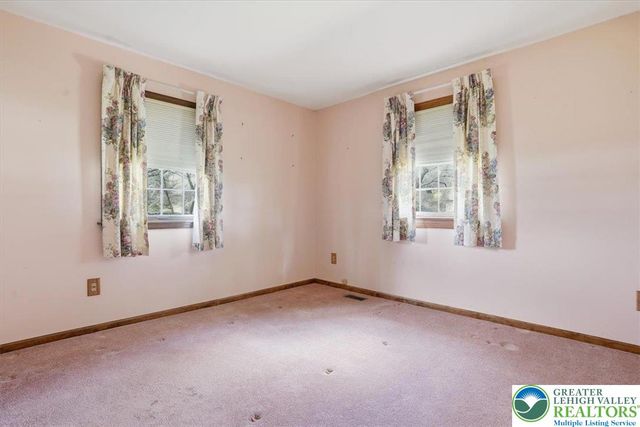 3875 Wellington Drive, Bethlehem Twp, PA 18020