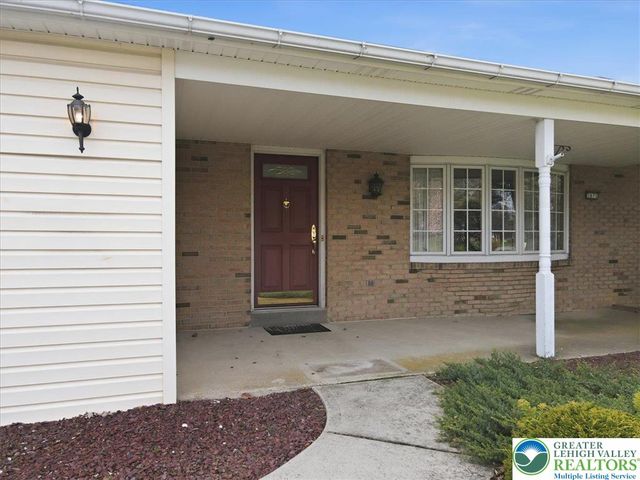 3875 Wellington Drive, Bethlehem Twp, PA 18020