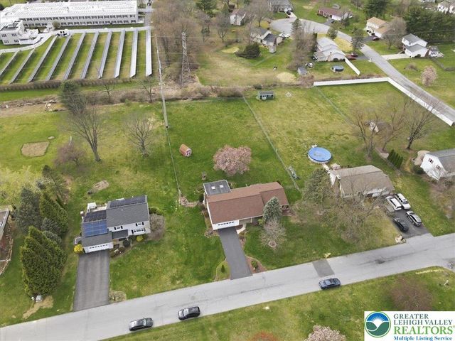 3875 Wellington Drive, Bethlehem Twp, PA 18020