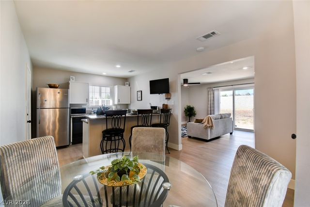 1032 Alan Shepard Street, Las Vegas, NV 89145