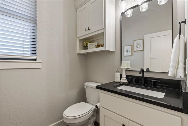 8031 La Croix Road, Decatur, AR 72722