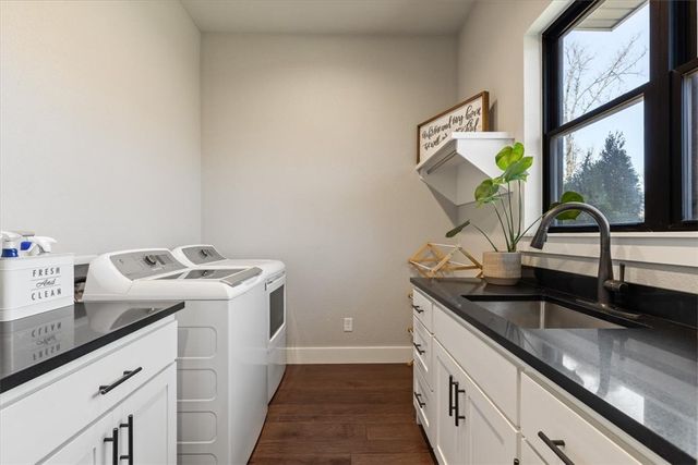 8031 La Croix Road, Decatur, AR 72722