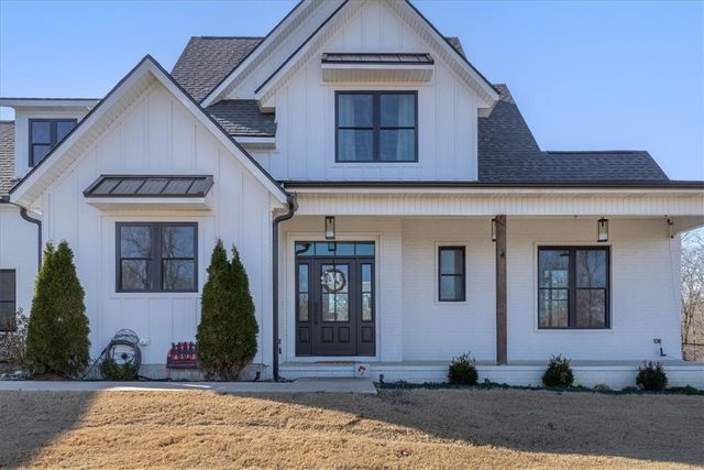 8031 La Croix Road, Decatur, AR 72722