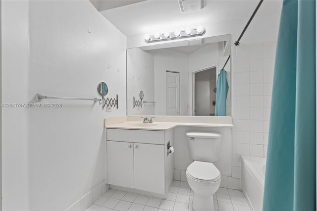 17145 N Bay Rd 4311, Sunny Isles Beach, FL 33160