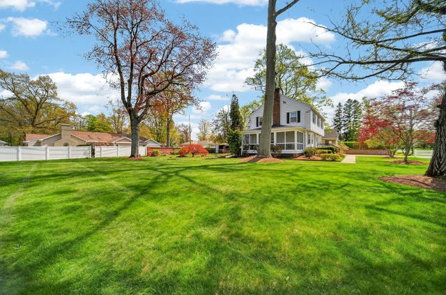 311 STRATHMORE Avenue, Erie, PA 16505