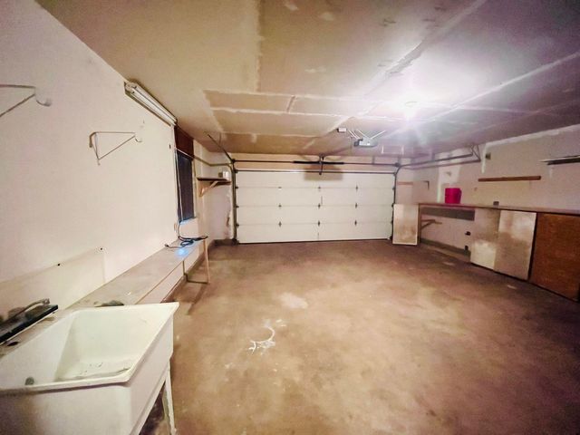 3466 Silverwood Street, Redding, CA 96002