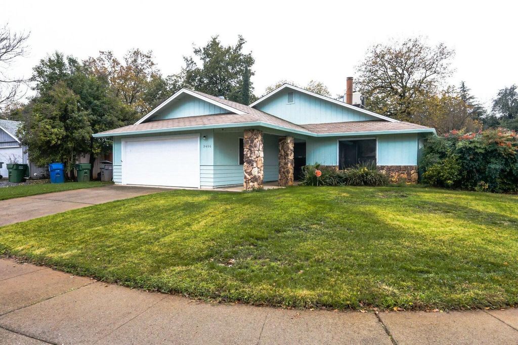 3466 Silverwood Street, Redding, CA 96002