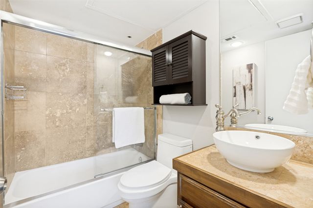 4203 Holland Avenue 10, Dallas, TX 75219