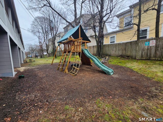 4 Union Avenue 8, Norwalk, CT 06851