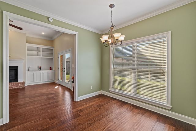 21 Village Dr., Hattiesburg, MS 39402