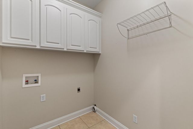 21 Village Dr., Hattiesburg, MS 39402