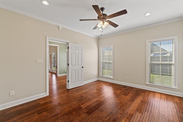 21 Village Dr., Hattiesburg, MS 39402