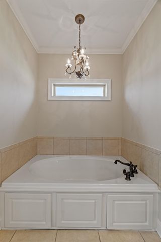 21 Village Dr., Hattiesburg, MS 39402