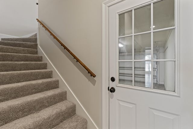 21 Village Dr., Hattiesburg, MS 39402