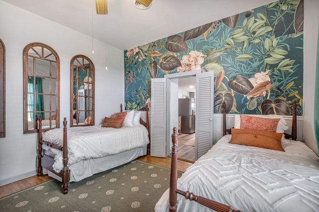 409 S 11th St, Clarksville, TN 37040