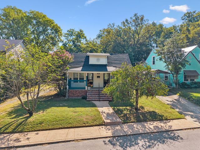 409 S 11th St, Clarksville, TN 37040