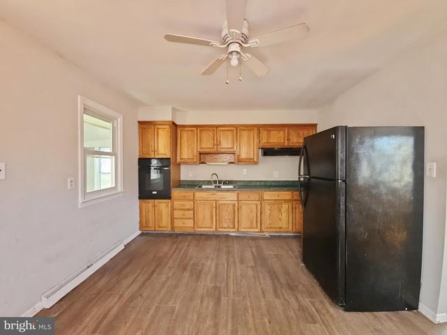 29 HARDING AVE, Pennsville, NJ 08070