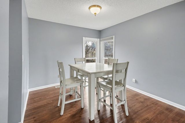 6187 SE 6th Avenue, Pleasant Hill, IA 50327