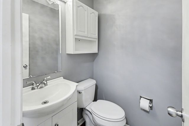 6187 SE 6th Avenue, Pleasant Hill, IA 50327