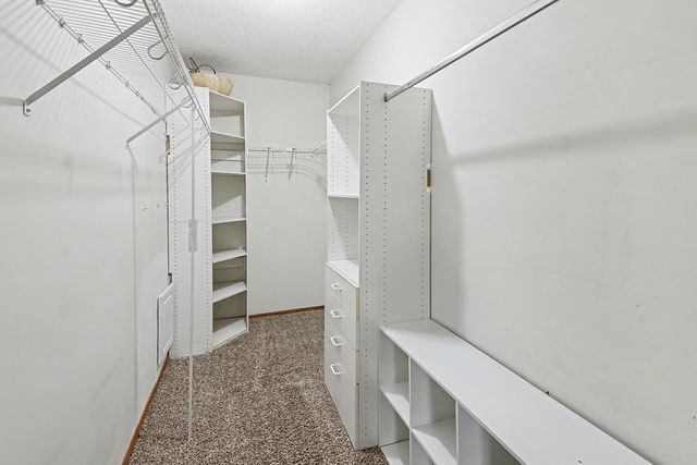 6187 SE 6th Avenue, Pleasant Hill, IA 50327