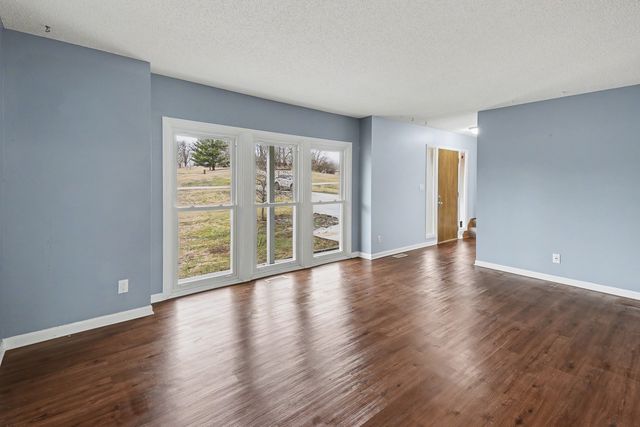 6187 SE 6th Avenue, Pleasant Hill, IA 50327