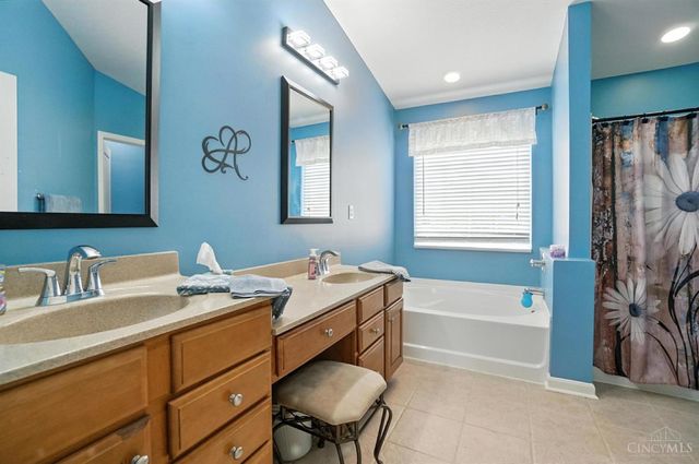 1194 Feather Trail, Hamilton Twp, OH 45039