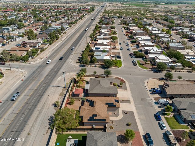 5621 England Drive, Sunland Park, NM 88063