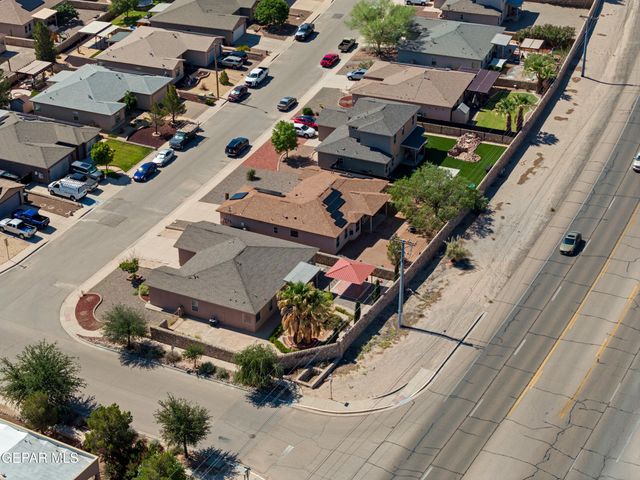 5621 England Drive, Sunland Park, NM 88063