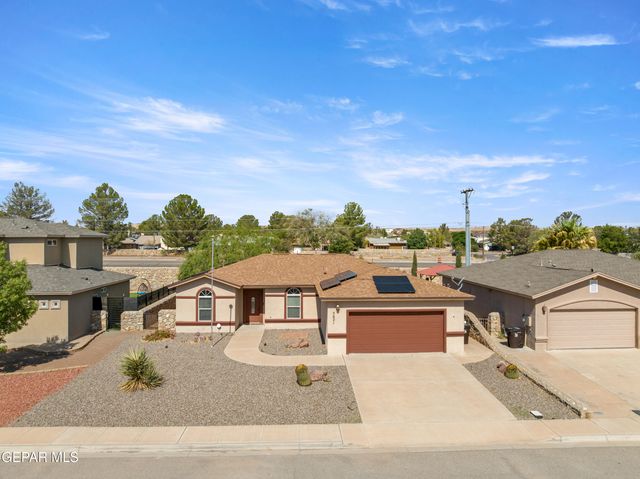 5621 England Drive, Sunland Park, NM 88063