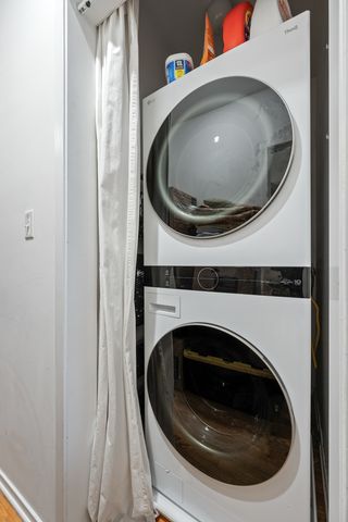 1449 W Walton Street 2, Chicago, IL 60642