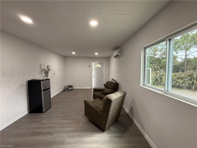 8219 Bartholomew DR, North Fort Myers, FL 33917