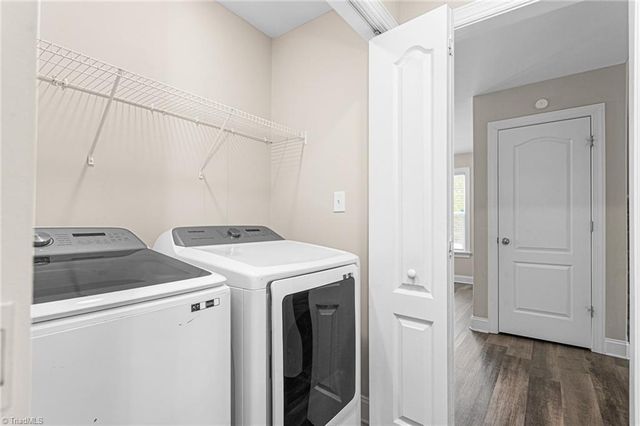 2068 Dresden Drive, Burlington, NC 27217