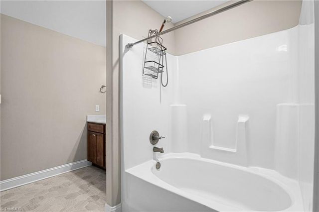 2068 Dresden Drive, Burlington, NC 27217