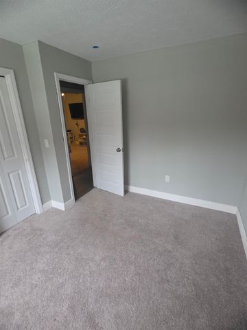 5217 Dalewood Drive, Cross Lane, WV 25313