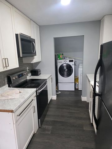 5217 Dalewood Drive, Cross Lane, WV 25313