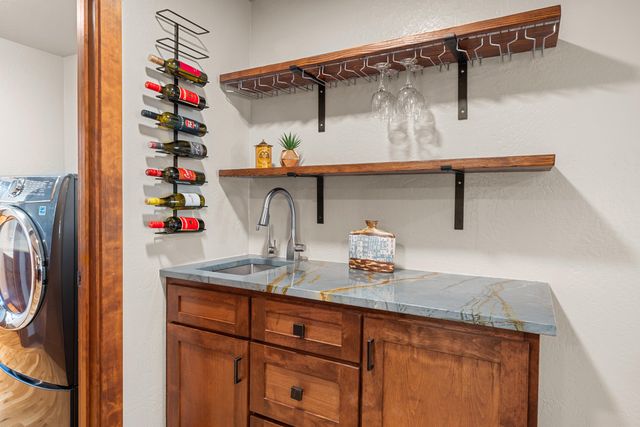 157 Littrell Drive, Medford, OR 97504