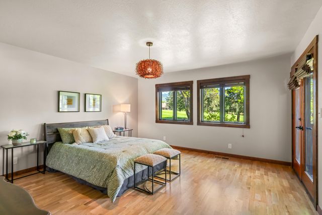 157 Littrell Drive, Medford, OR 97504