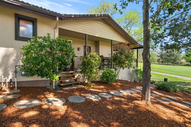 157 Littrell Drive, Medford, OR 97504