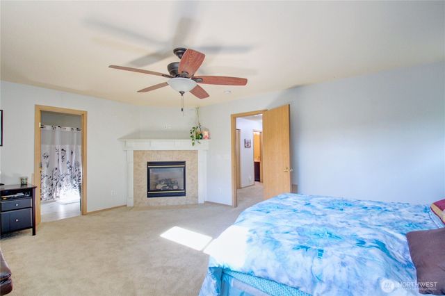 4651 Nooksack Loop, Mount Vernon, WA 98273