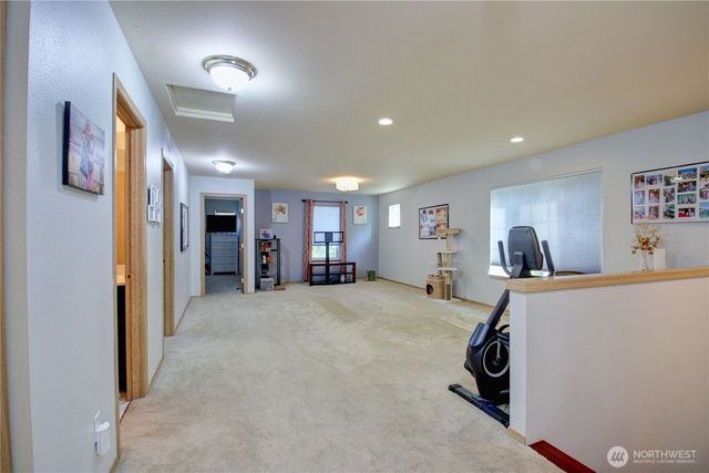 4651 Nooksack Loop, Mount Vernon, WA 98273